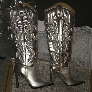 Steve Madden Silver Heeled Boots...NEW WITH TAGS!!